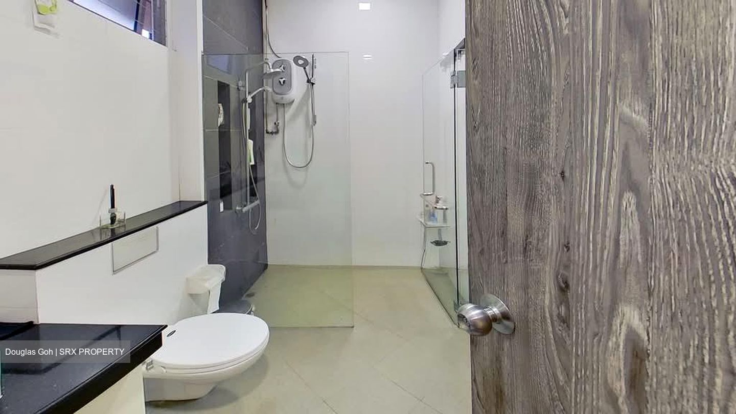 Yong Seng Estate (D14), Terrace #574021911